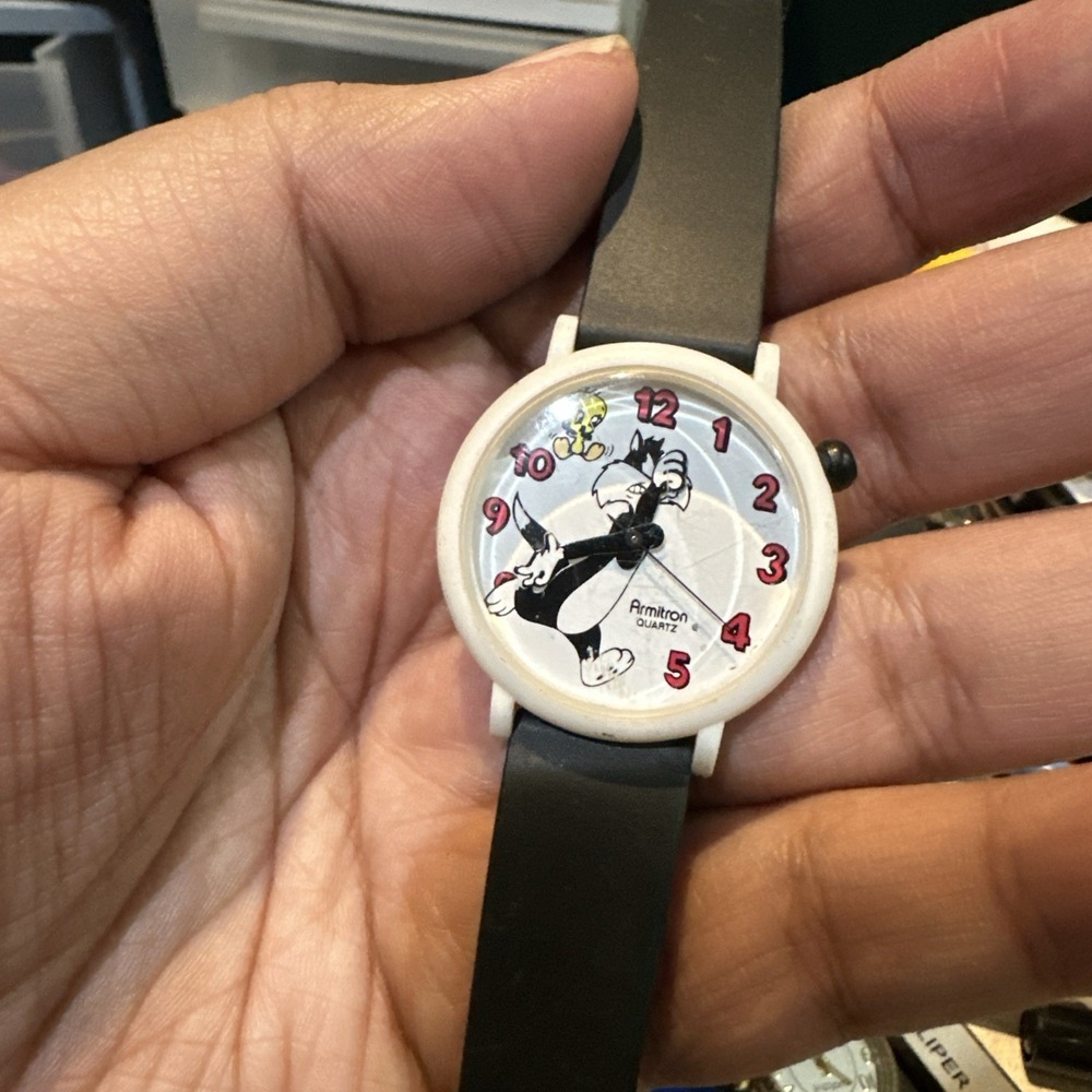 Working Vintage Armitron Quartz Watch Looney Tunes Sylvester & Tweety 32mm Fit 7